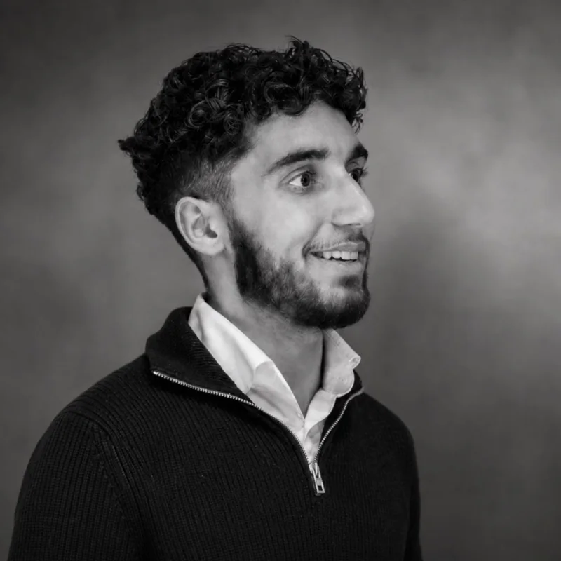 Simon, co-founder and investment analyst